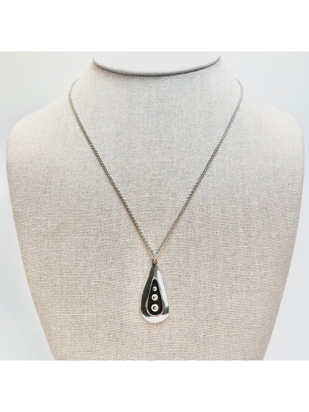 Teardrop Beaded Design Pendant Necklace Sterling Silver 925 Size 18" Length